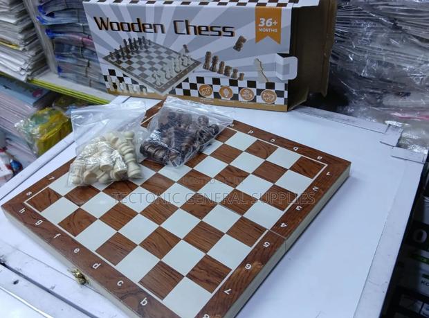 Wooden Chess Board - main view