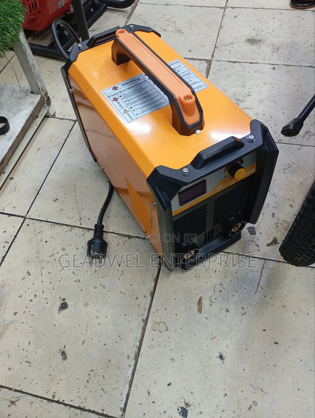 Heavy Duty Dera Welding Machine 250amp