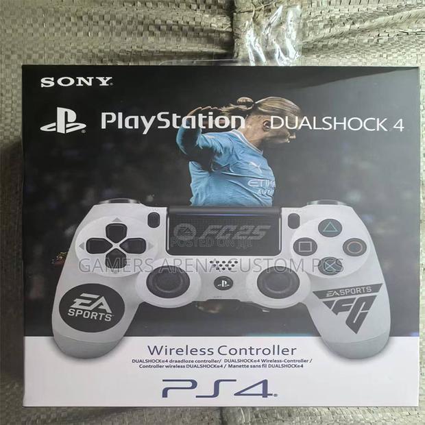 Sony Ps4 Wireless Dualshock Controller Fc25 Limited Edition - thumbnail 4