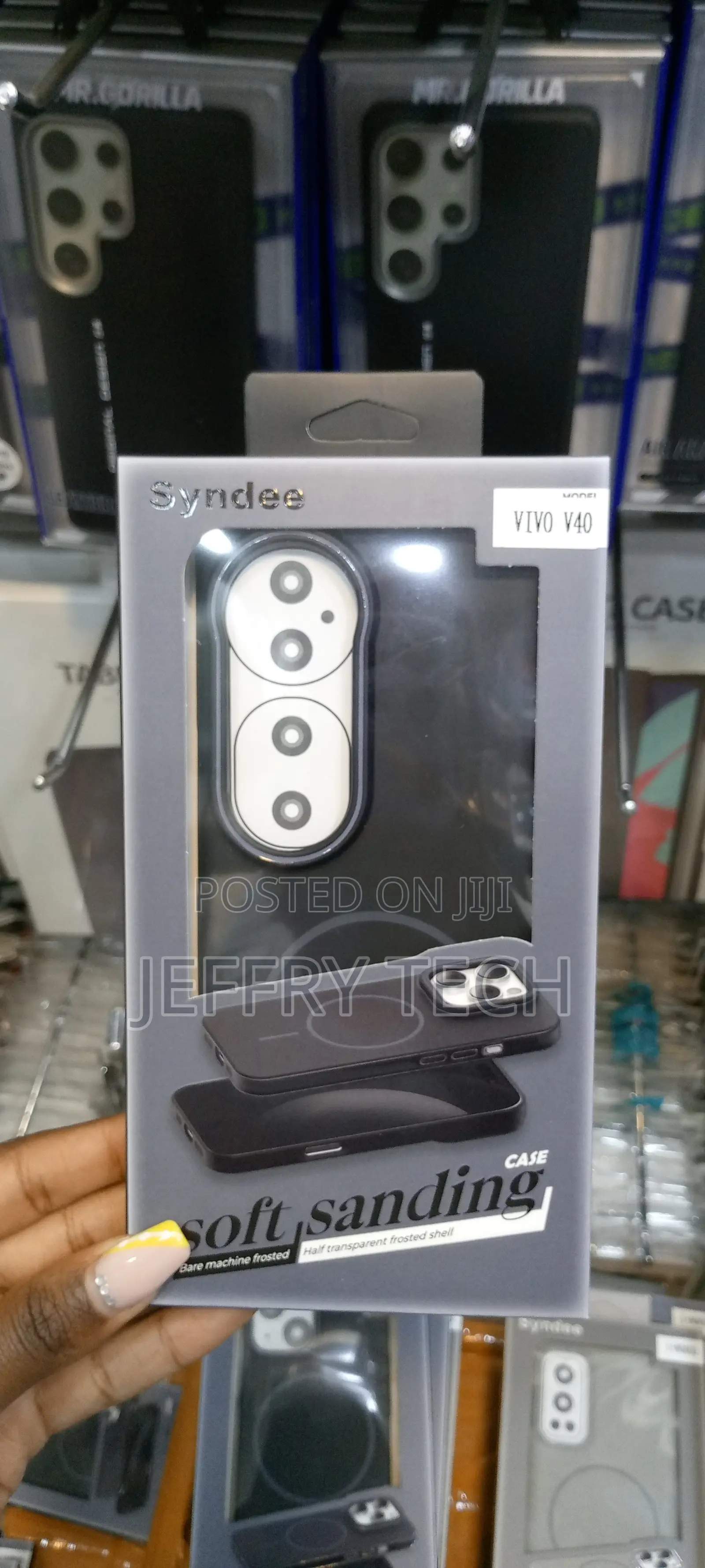 Vivo V40 Syndee Soft Sanding Slim Magsafe Case-Black