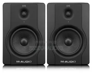 M-Audio Bx5 D2 5′′ Active 2-Way Studio Monitor Speakers