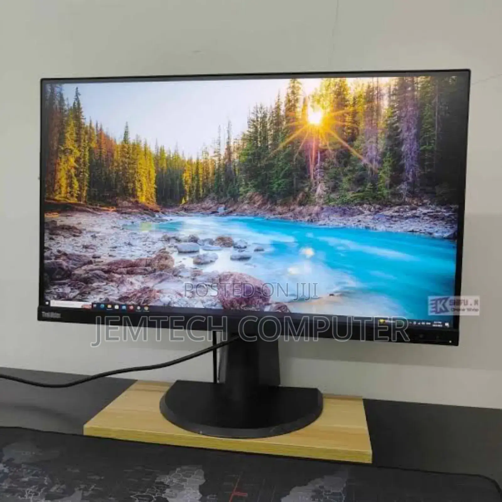 Lenovo P27h-10 27” Monitor^ QHD Think Vision Edge to Edge