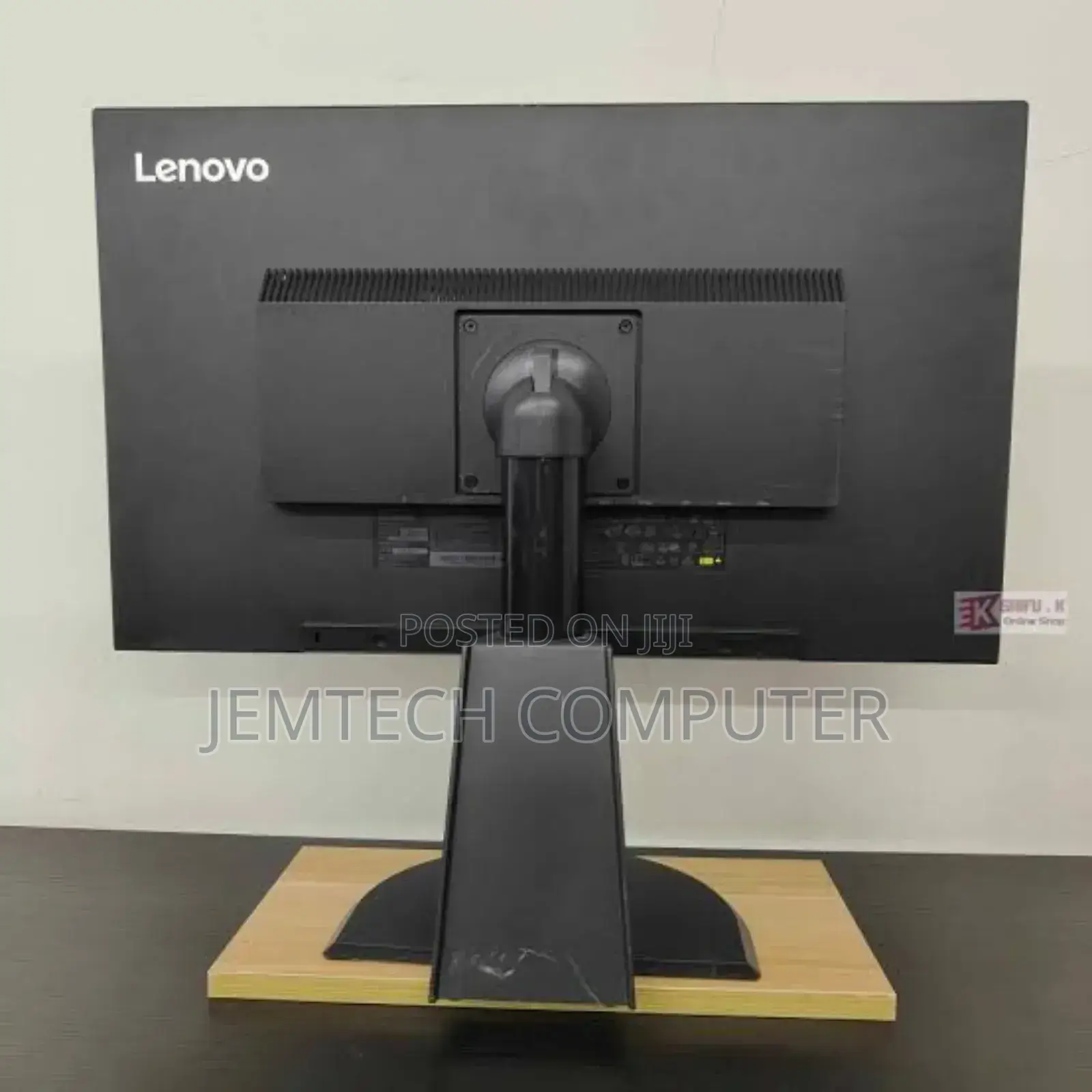 Lenovo P27h-10 27” Monitor^ QHD Think Vision Edge to Edge