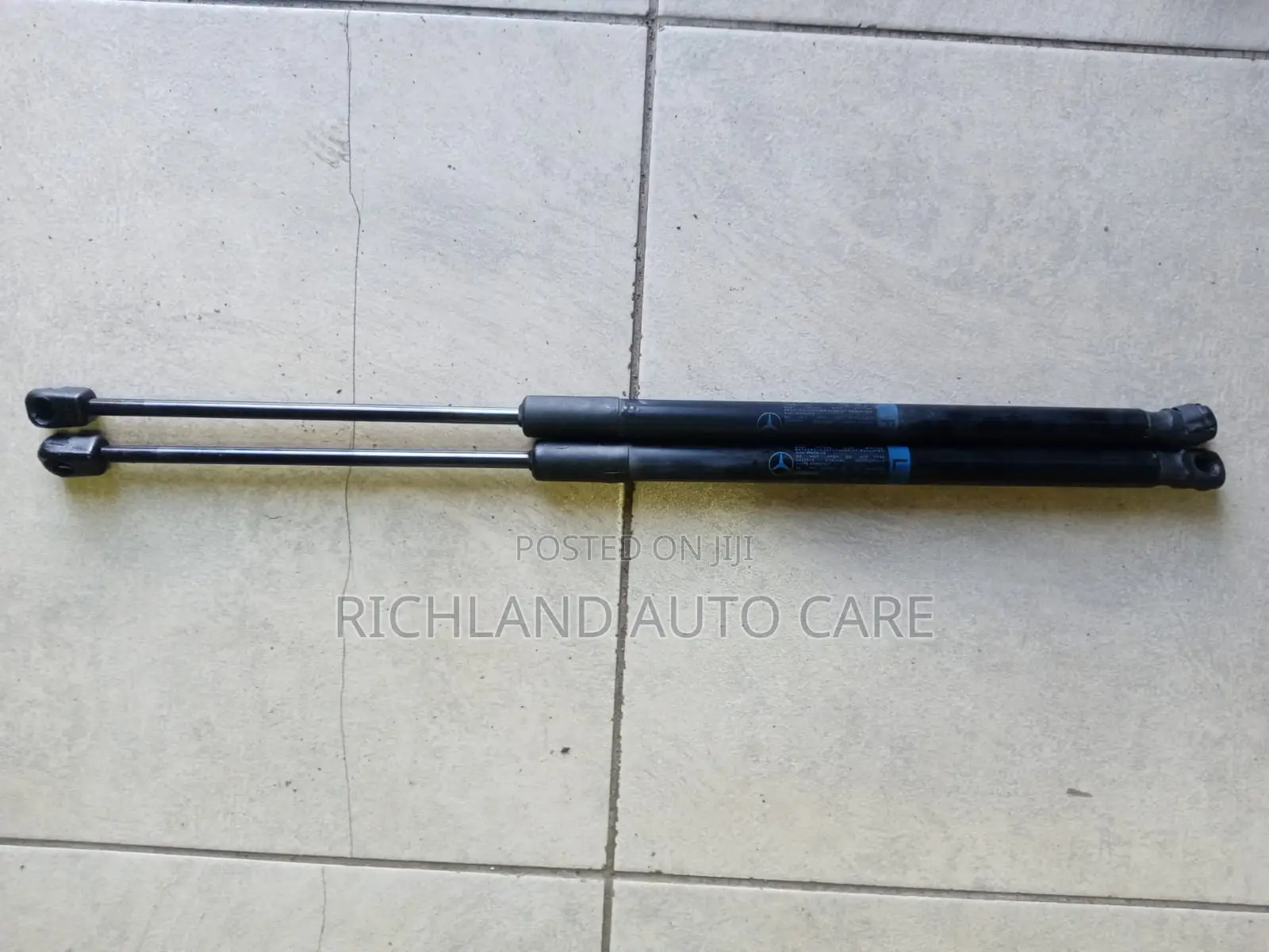 Mercedes Benz B Class W246 Boot Struts Tailgate Shocks Rh Lh