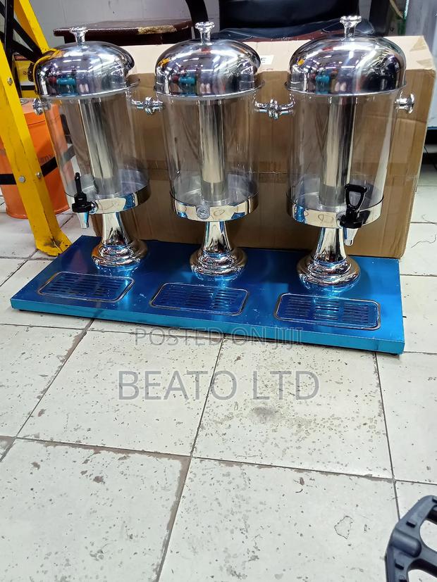 3 Taps Juice Dispenser Has Ice Cubes Holder 18 L Tanks - main view
