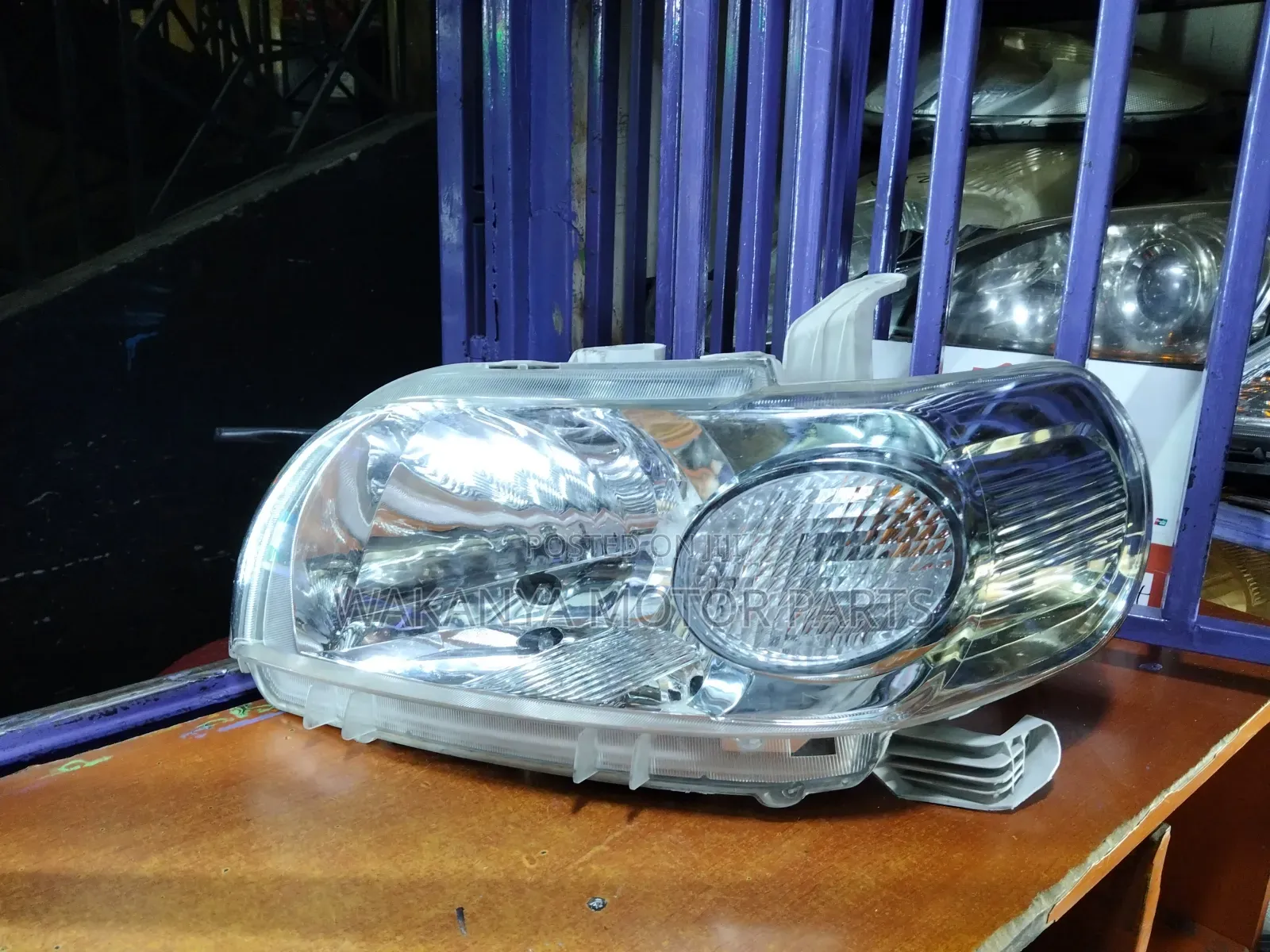 Toyota Porte 2004/2011 Non Xenon Head Lamp, Ex Japan