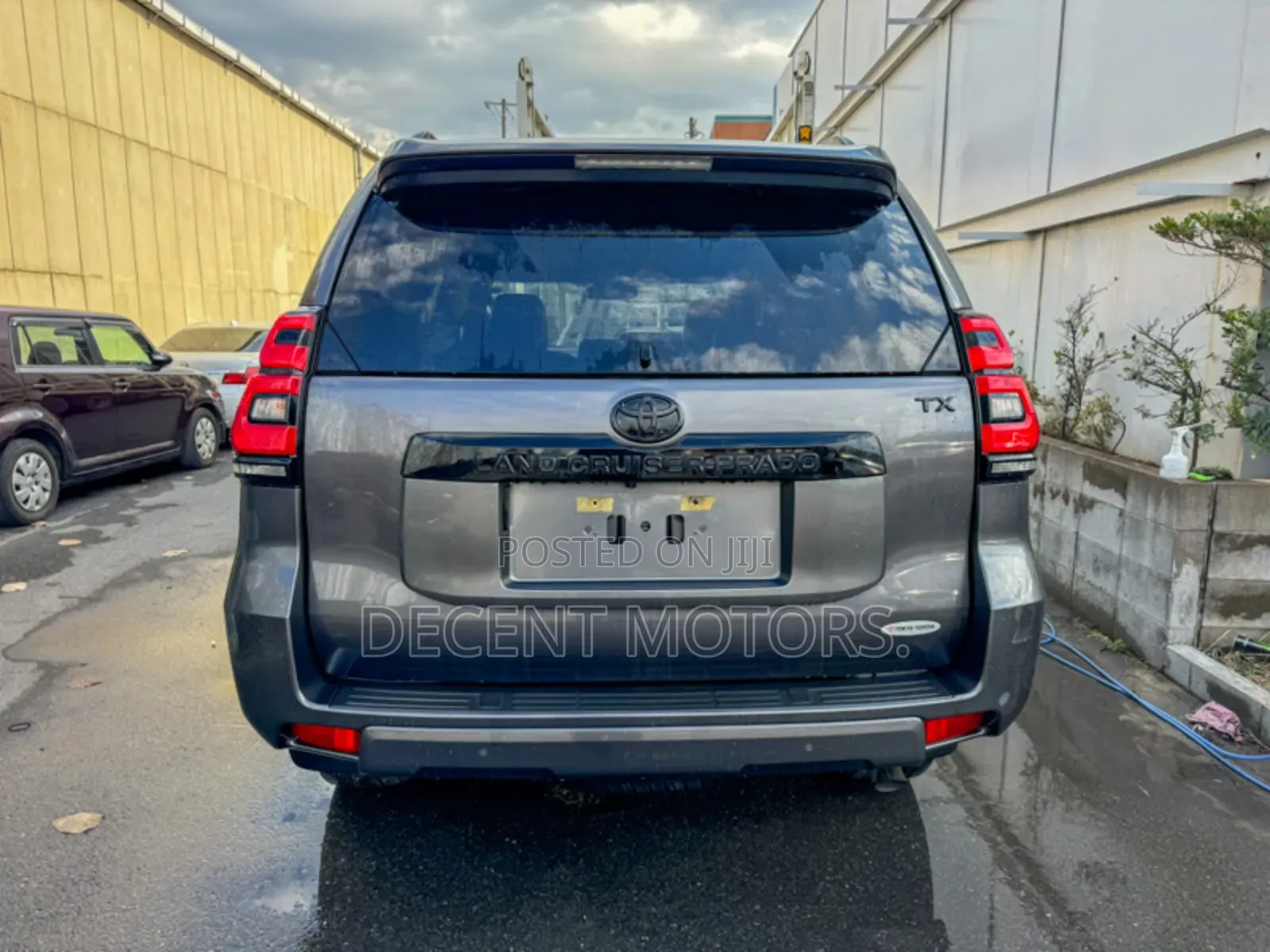 Toyota Land Cruiser Prado 2.8 2019 Gray