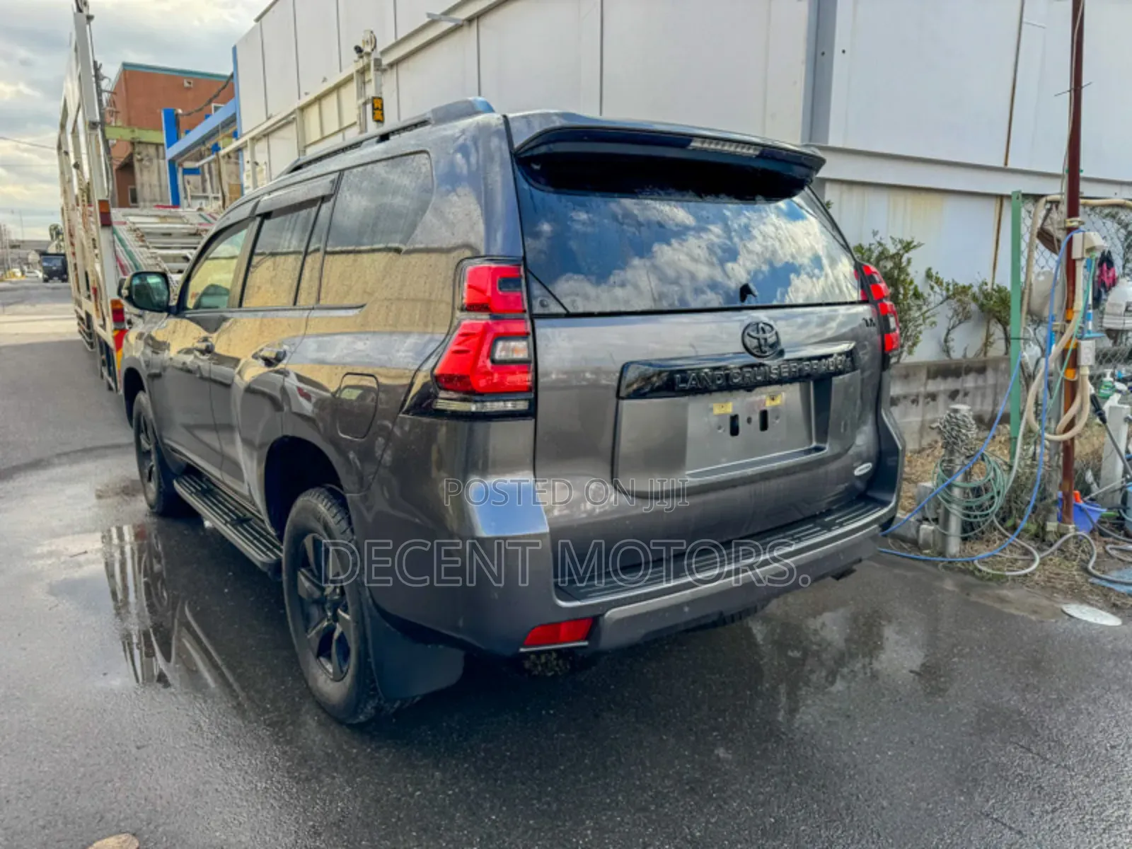 Toyota Land Cruiser Prado 2.8 2019 Gray