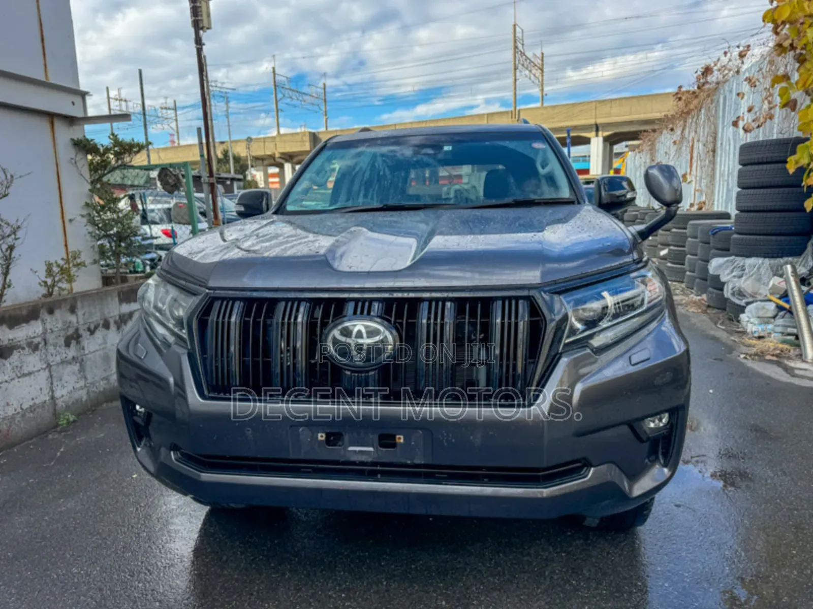 Toyota Land Cruiser Prado 2.8 2019 Gray
