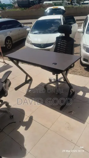 Frame Table and Chairs
