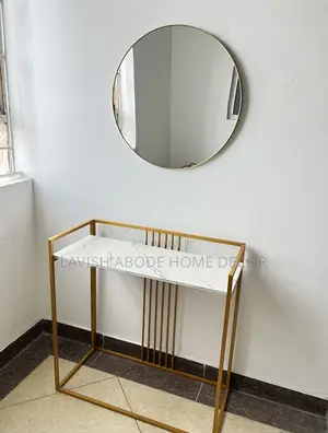 Minimalist Console Table With Mirror