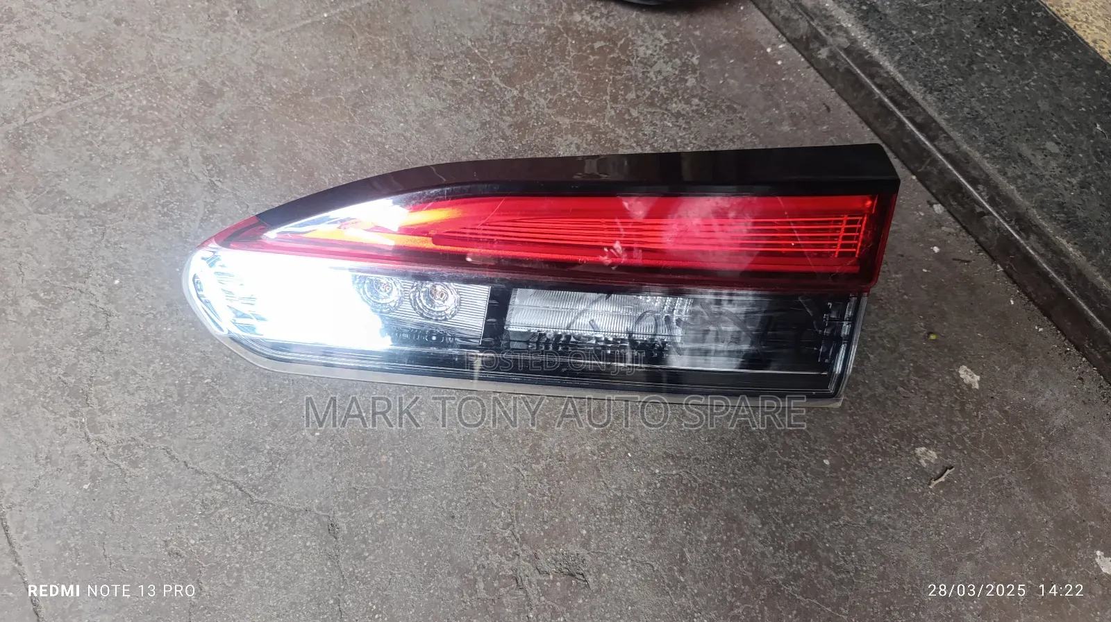 Toyota Cross 2018 Bootlight 