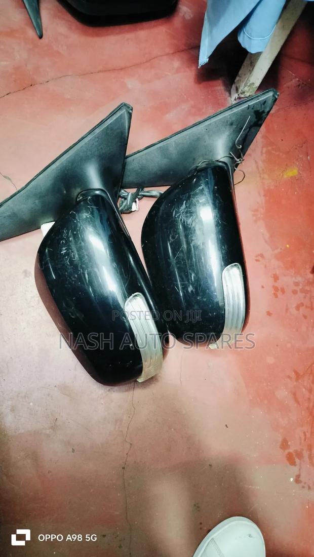 Toyota Rumion Sidemirrors