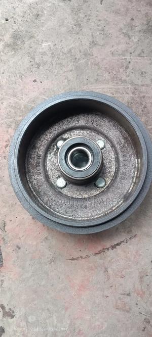 Rear Hub With Bearing Mazda Demio 2005