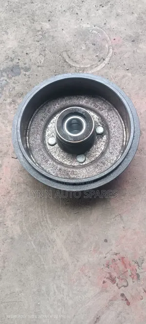 Rear Hub With Bearing Mazda Demio 2005