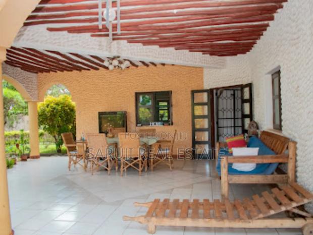 4bdrm Villa in Diani Complex for sale - thumbnail 4