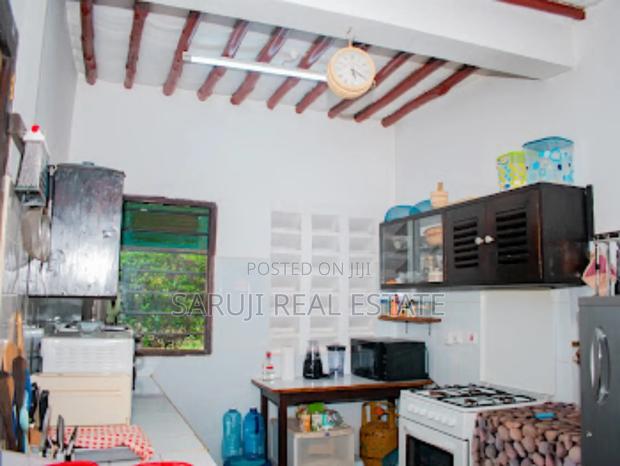 4bdrm Villa in Diani Complex for sale - thumbnail 9