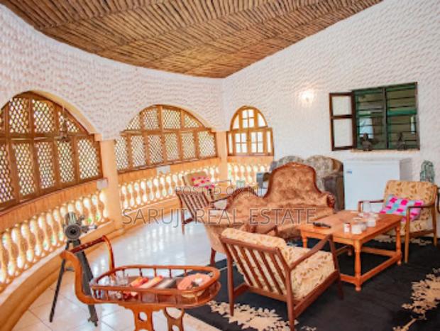 4bdrm Villa in Diani Complex for sale - thumbnail 13