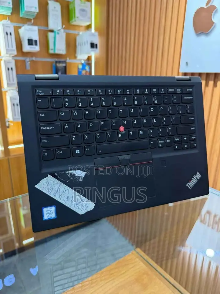 Laptop Lenovo ThinkPad X390 Yoga 8GB Intel Core i5 SSD 256GB