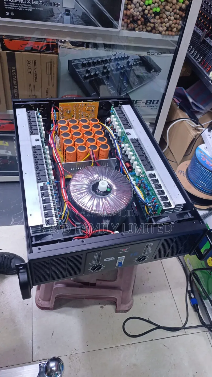 Audiobull Ca 18 Power Amplifier With Circuit Breaker