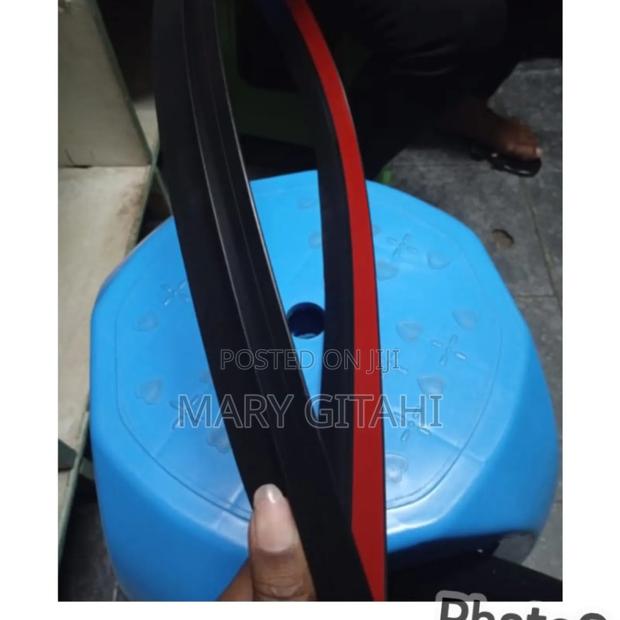 *New Design Strip Door Sealer* **