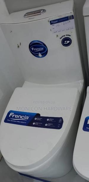 Water Closet (Frencia) - thumbnail 2