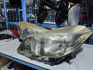 Vitz 2012 Headlight Non Xenon