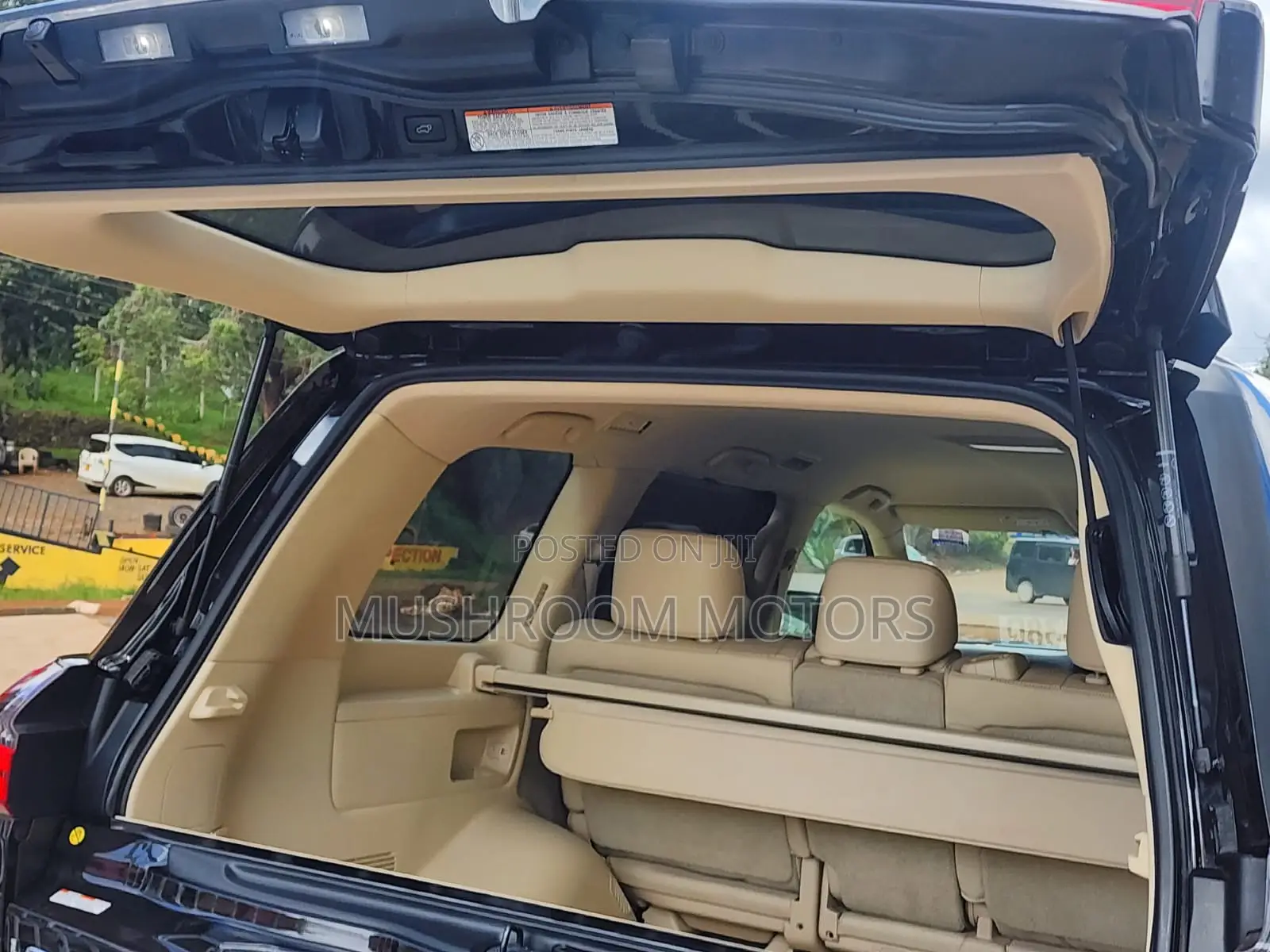 Lexus LX 2018 Black