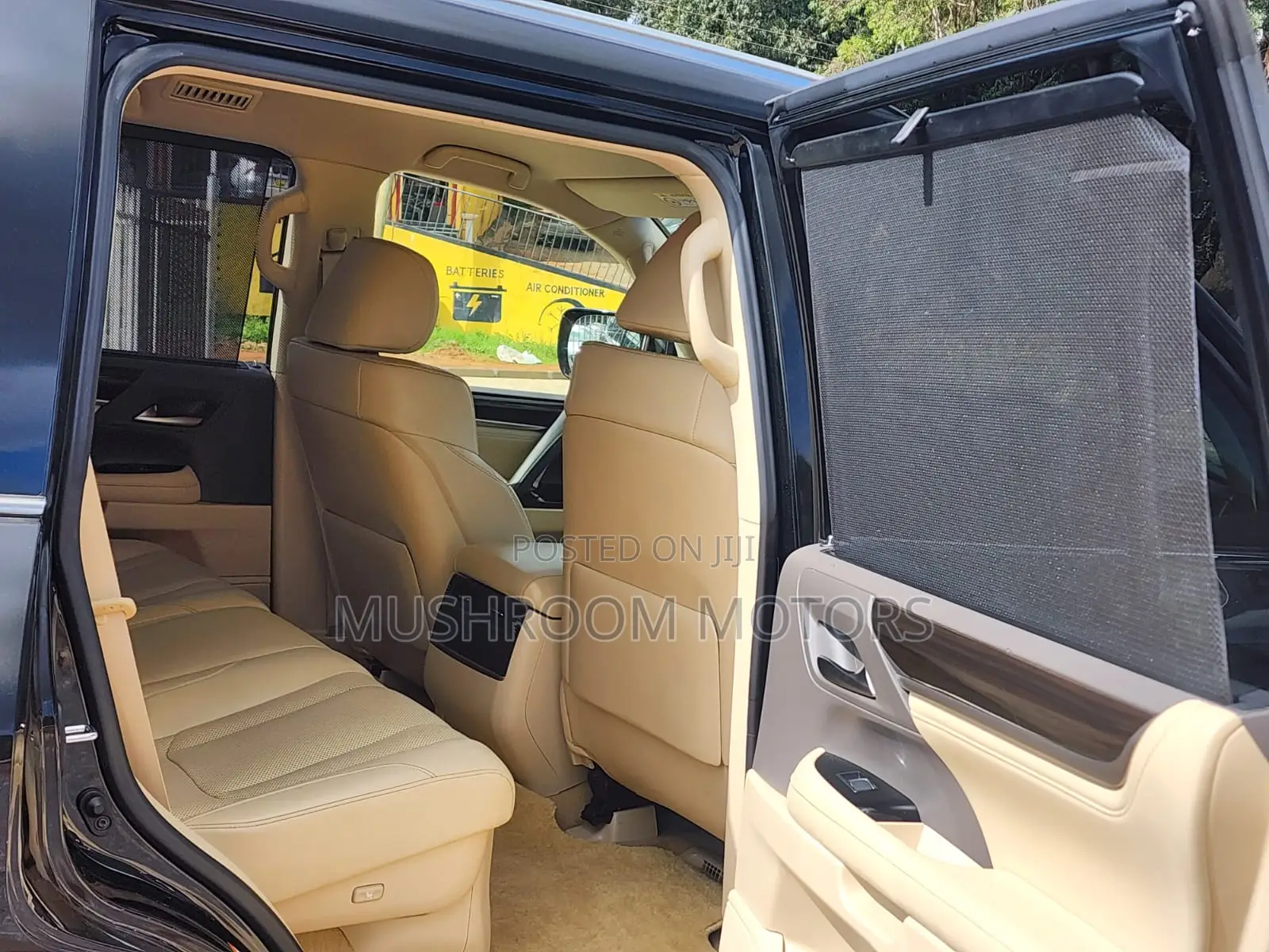 Lexus LX 2018 Black