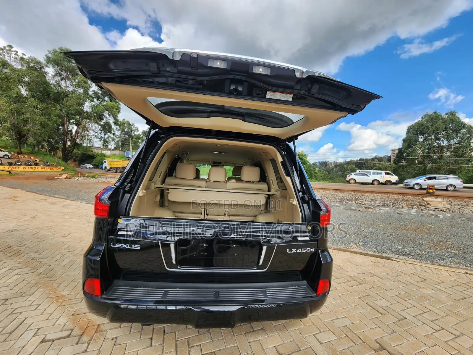 Lexus LX 2018 Black