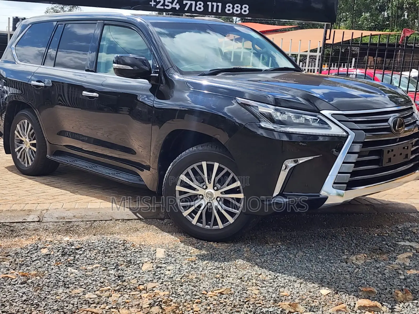 Lexus LX 2018 Black