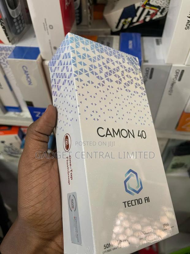 New Tecno Camon 40 256 GB Green