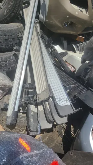 Landcruiser Lc300 2023 Original Side Steps