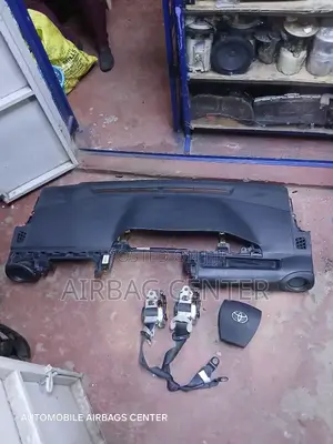 Aqua Dashboard,Steering Airbag and Seatbelts