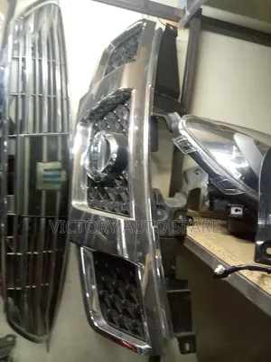 Nissan Xtrail Nt31 Grill 2010/2012