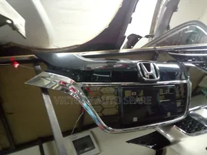 Honda Vezel Grill 2014/2015