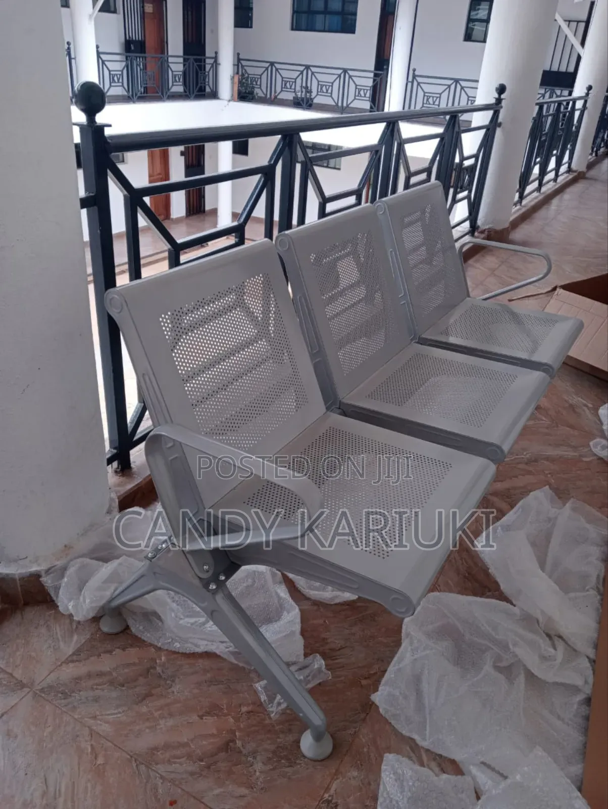 Heavy Duty Non Padded Linked Reception Chair