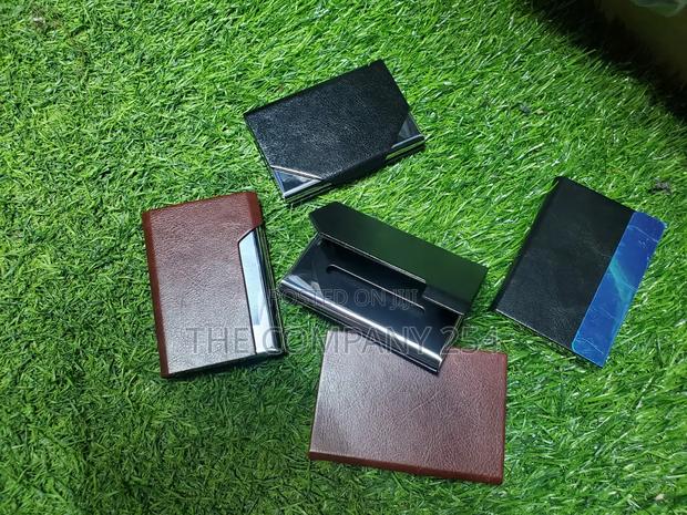 Quality Leather Unisex Pocket Card Holder Available - thumbnail 3