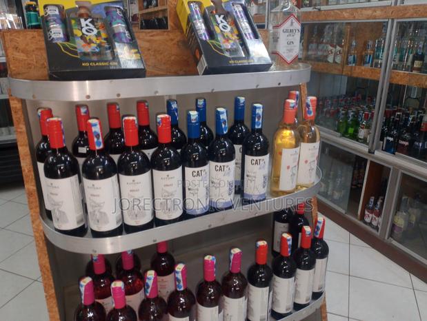 Rebusz Dry Red Wine - thumbnail 4