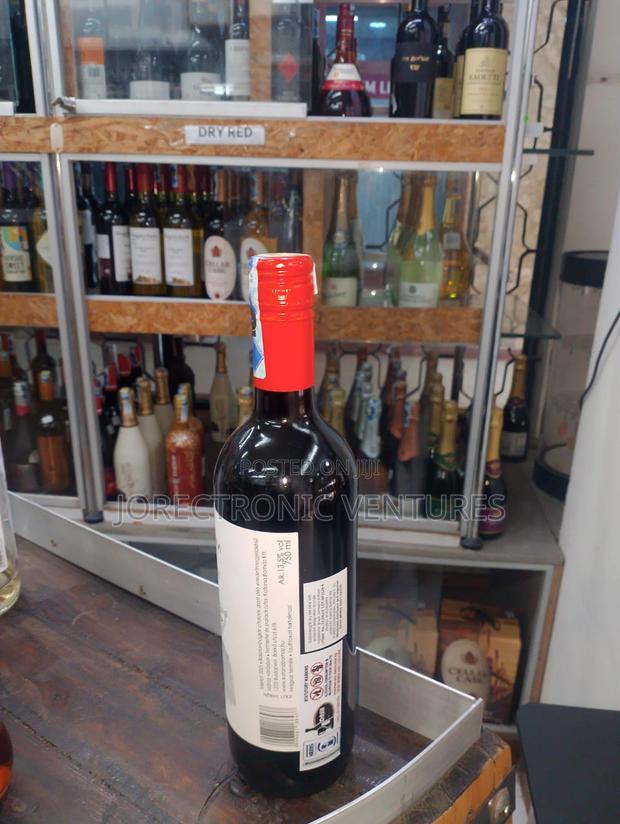 Rebusz Dry Red Wine - thumbnail 3