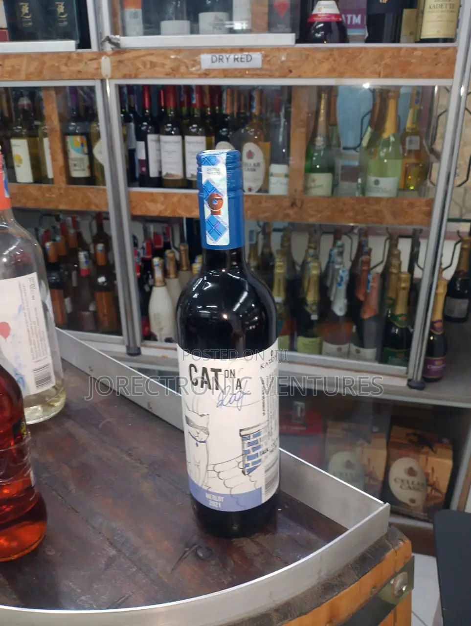 Roof Merlot Semi Sweet Red Wine