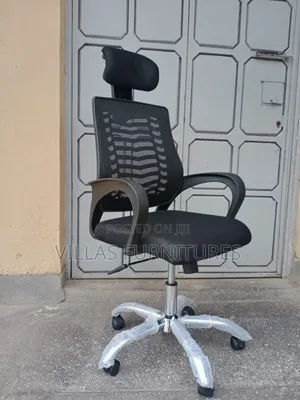 Fabalaxe Revolving Chair