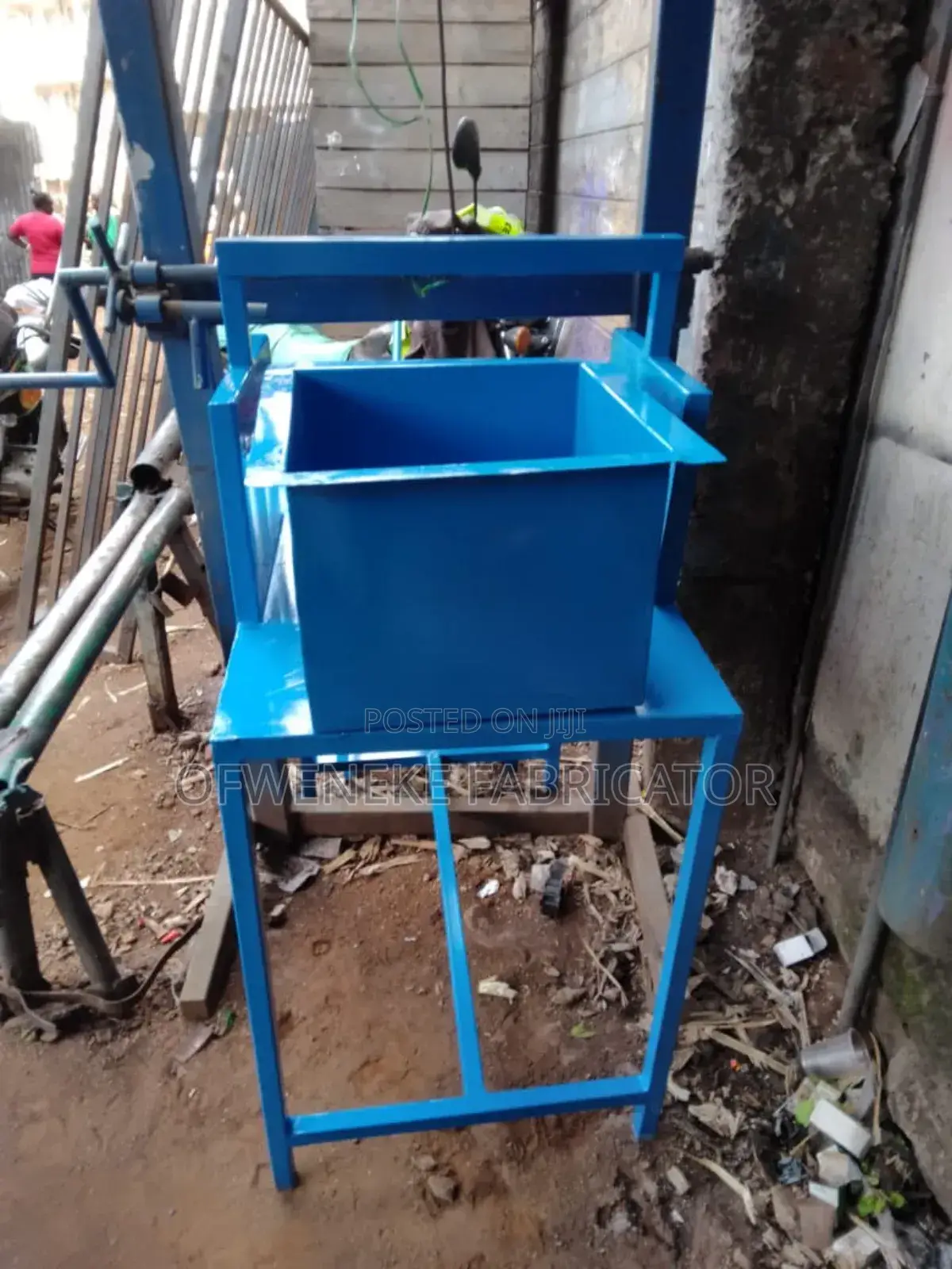 Soaps Cutter Table