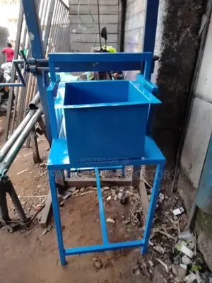 Soaps Cutter Table