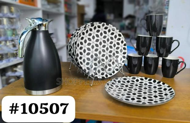 Black Flask, 6 Plates and 6 Cups - main view