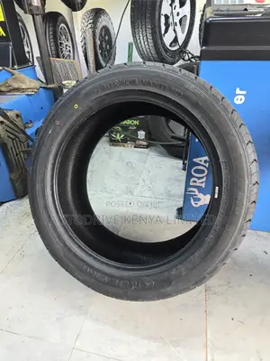 275/45r20 Centara Tyre