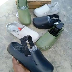 Nike Slides Available - thumbnail 2