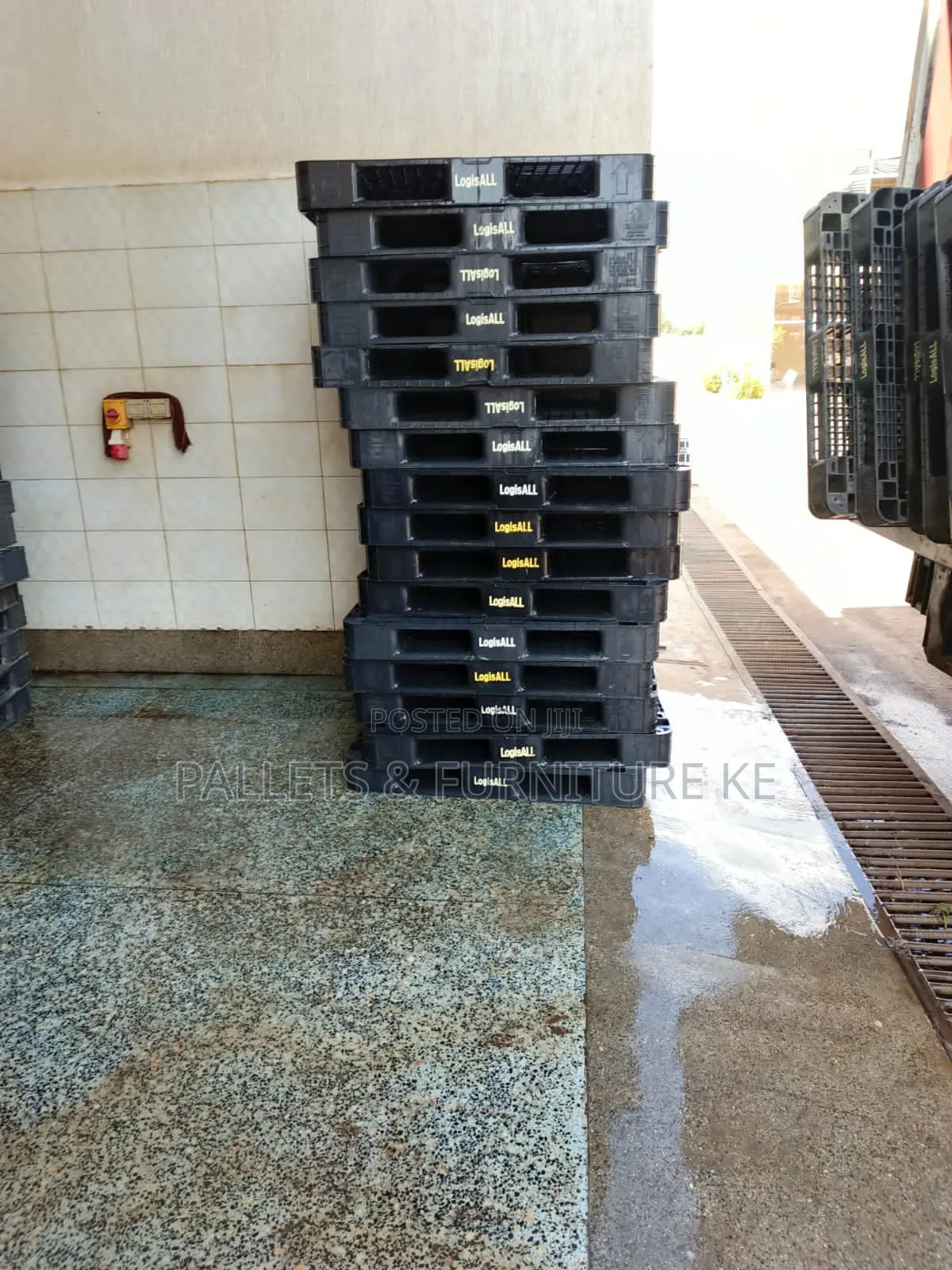 Pallet Pro Plastics/Plastic