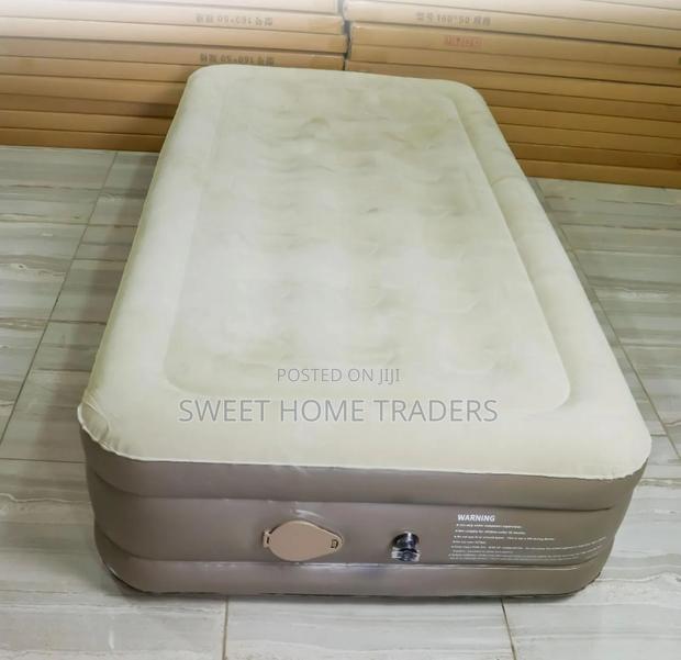 *Inflatable Outdoor Mattress With in Built Pump