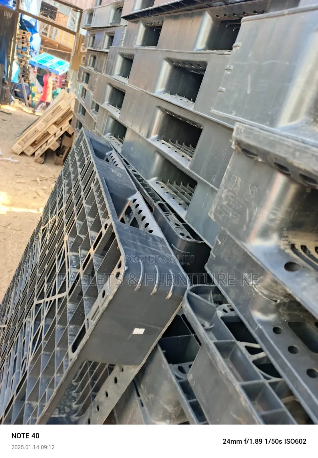 Ever Tuff Plastic Pallets